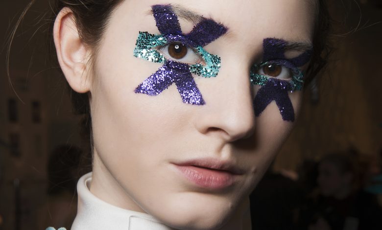 Photo of Смелый макияж в городском стиле